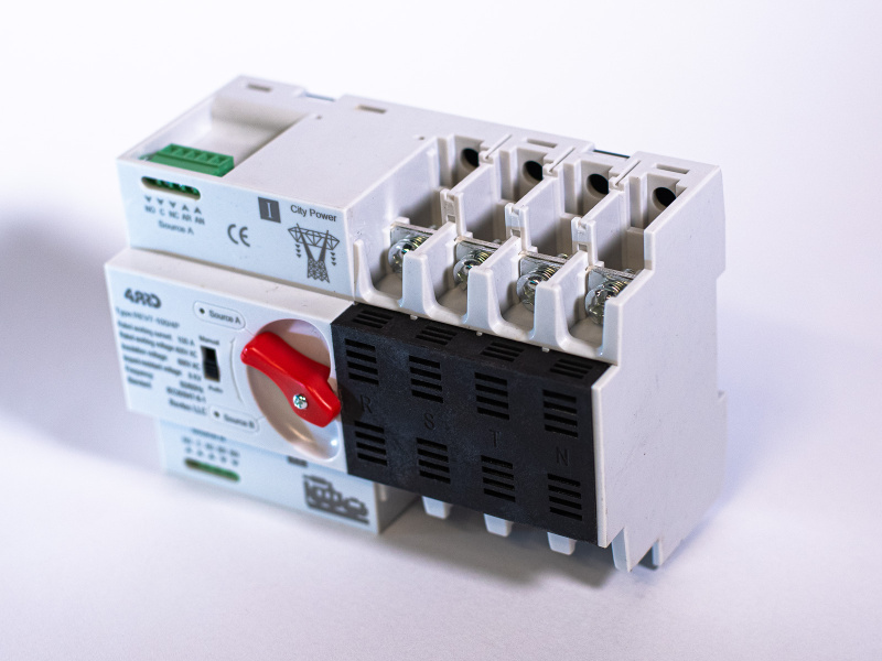 Автоматический переключатель ATS REV7-100/4P