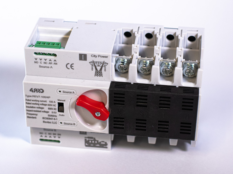 Автоматический переключатель ATS REV7-100/4P