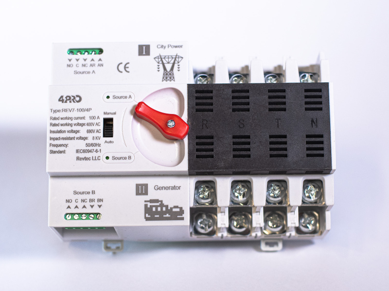 Автоматический переключатель ATS REV7-100/4P